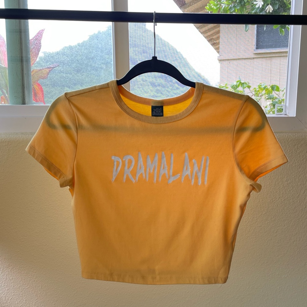 SOLD Kehau Noeau Dramalani tee